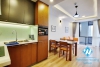 1 bedroom for rent in the center of Hai Ba Trung district next to Vincom Ba Trieu.