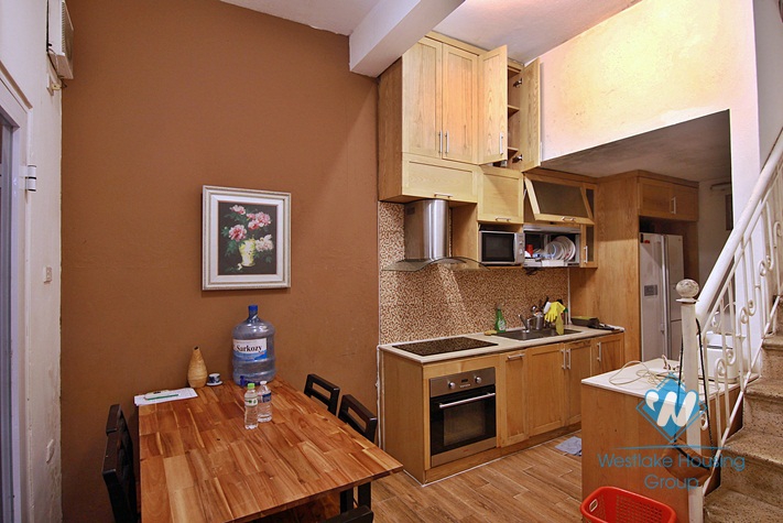 An affordable house for rent in Xuan Dieu, Tay Ho, Ha Noi