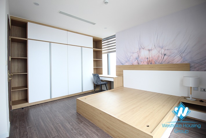 Duplex apartment with lots of characterful texture for rent in Sunshine City