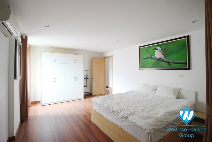 Big size 03 apartment for rent in Xuan Dieu st, Tay Ho District
