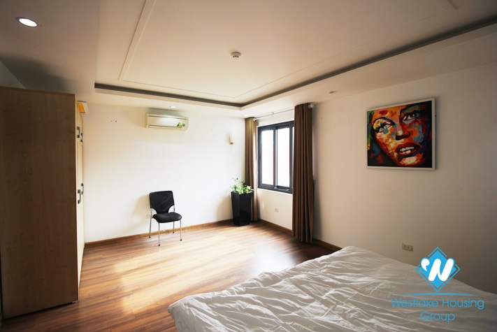 Big size 03 apartment for rent in Xuan Dieu st, Tay Ho District