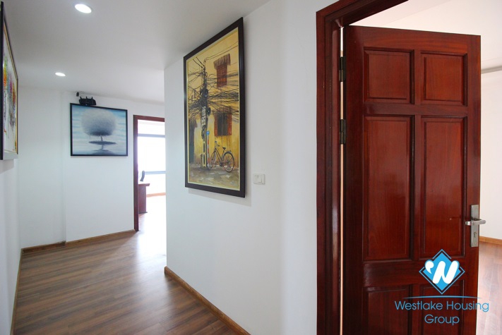 Big size 03 apartment for rent in Xuan Dieu st, Tay Ho District