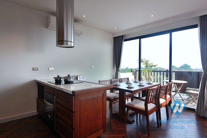 Bright and gorgeous 2 bedrooms apartment for rent in Dang Thai Mai, Tay Ho, Ha Noi