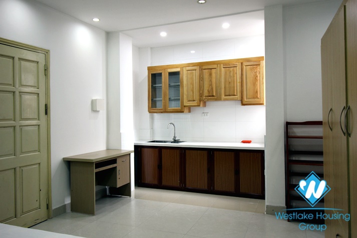  A  Studio for rent inTu Hoa st, Tay Ho district, Ha Noi