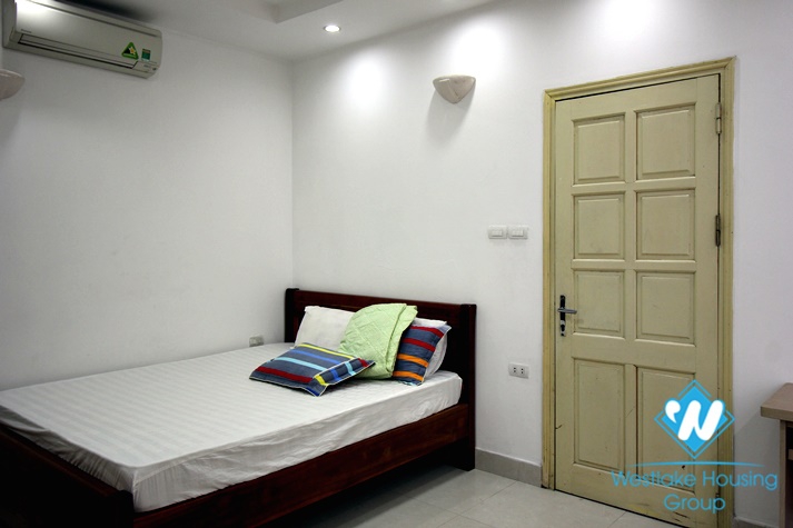  A  Studio for rent inTu Hoa st, Tay Ho district, Ha Noi
