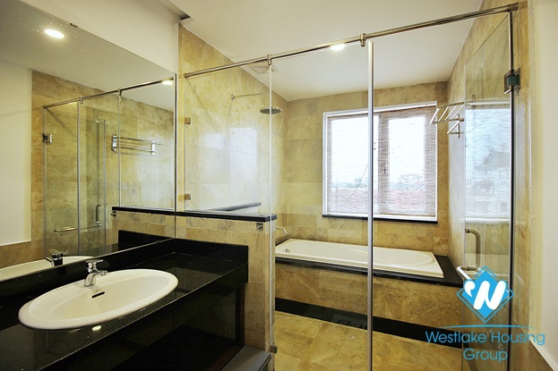 A 4 bedroom apartment with stunning lake view and huge balcony in Tay Ho, Ha Noi