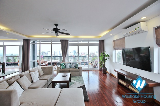 A 4 bedroom apartment with stunning lake view and huge balcony in Tay Ho, Ha Noi