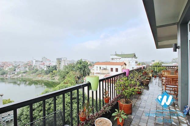 A 4 bedroom apartment with stunning lake view and huge balcony in Tay Ho, Ha Noi