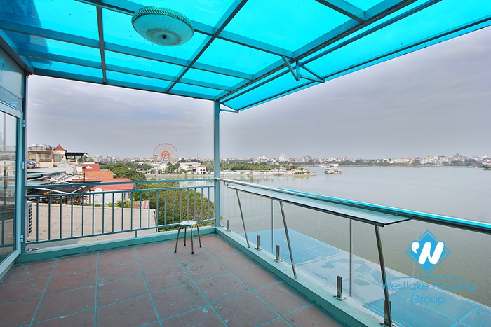 Morden studio for rent in Nhat Chieu street, Tay Ho, Ha Noi