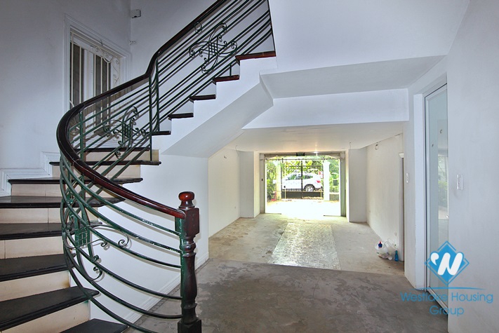 An unfurnished four-bedroom house on Tay Ho street, Tay Ho district