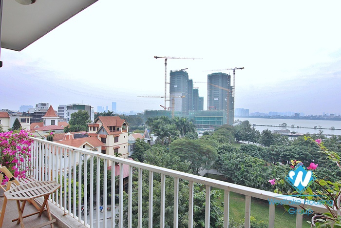 Lake view three bedrooms apartment for rent in To Ngoc Van st, Tay Ho