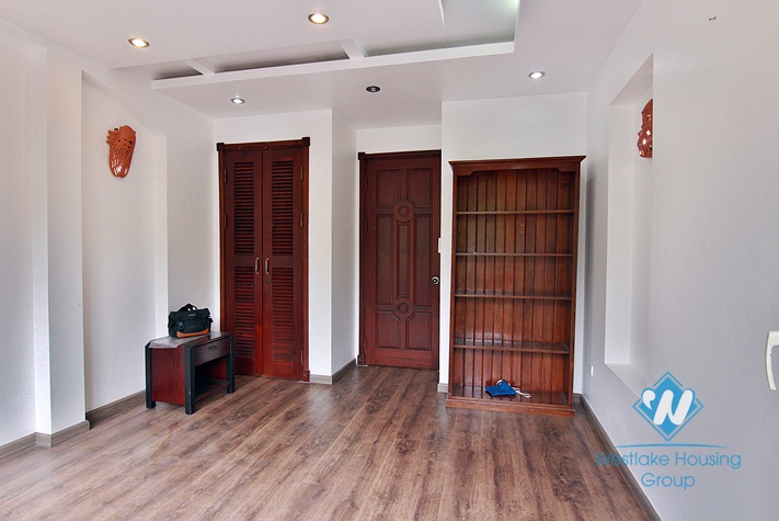 A good house for rent in To ngoc van, Tay ho, Ha noi