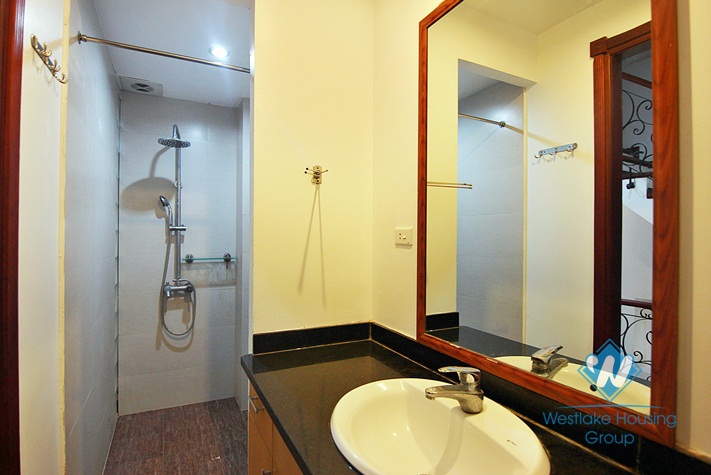 A good house for rent in To ngoc van, Tay ho, Ha noi