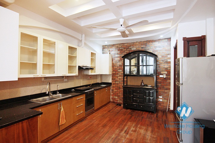 A good house for rent in To ngoc van, Tay ho, Ha noi