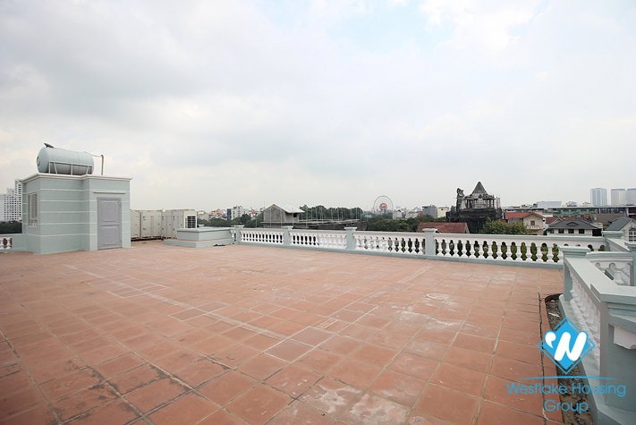 A massive villa greatly for Embassy office on Vuon Dao Compound