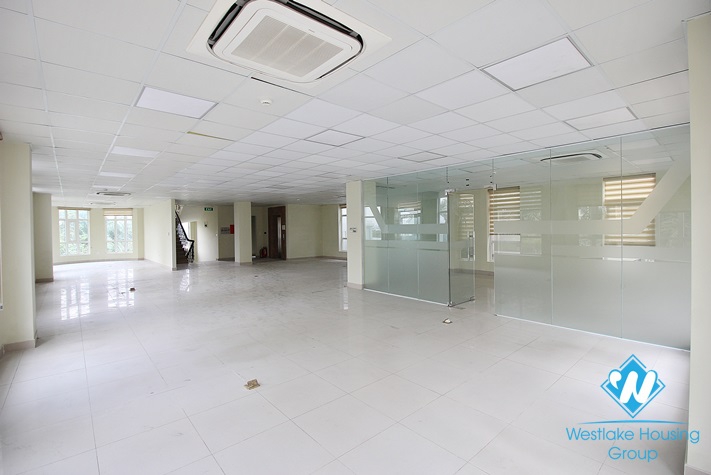 A massive villa greatly for Embassy office on Vuon Dao Compound