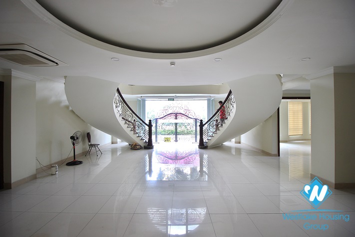 A massive villa greatly for Embassy office on Vuon Dao Compound