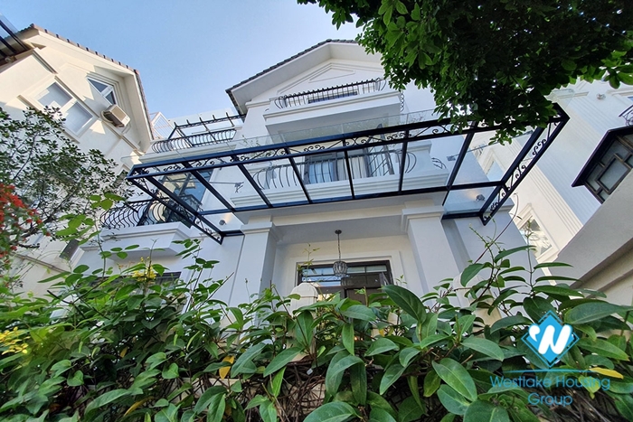 New and modern five bedroom villa for rent in Vinhome Riverside Long Bien.