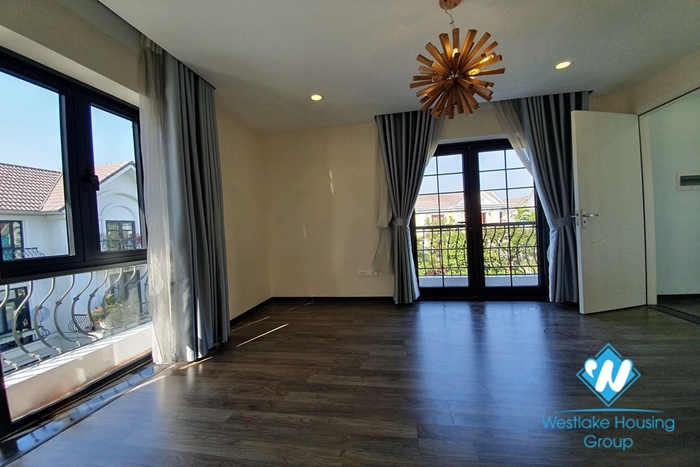 New and modern five bedroom villa for rent in Vinhome Riverside Long Bien.