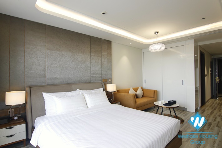 Luxurious city view studio for rent in Ba Dinh