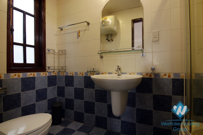 A nice 5 bedroom house with lot of space for rent in Tay ho, Ha noi 