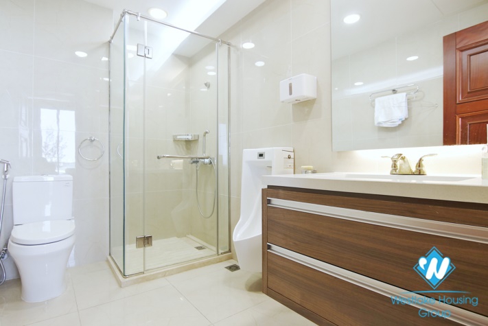 Luxury Elegant and Stylish 2-bedroom apartment in Tay Ho