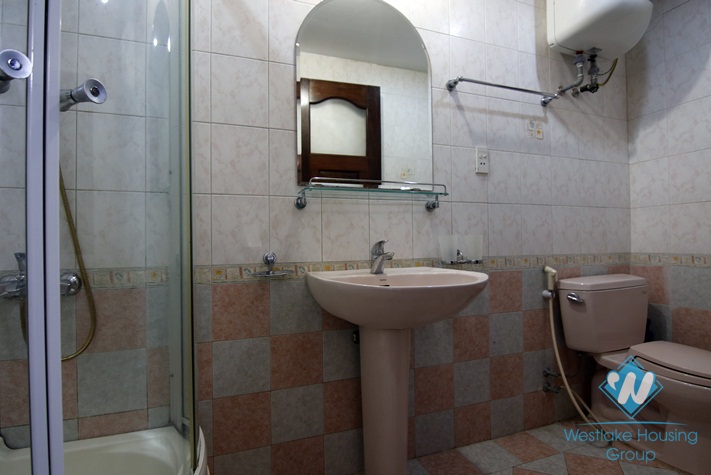 A nice 5 bedroom house with lot of space for rent in Tay ho, Ha noi 
