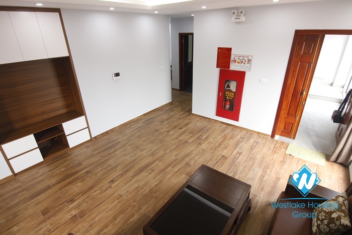 Spacious two bedrooms apartment for rent in Hoang Hoa Tham, Ba Dinh