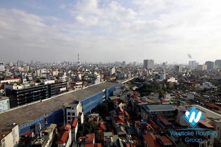 A High End Fabulous 2 bedroom apartmment for leasing in Ba Dinh 