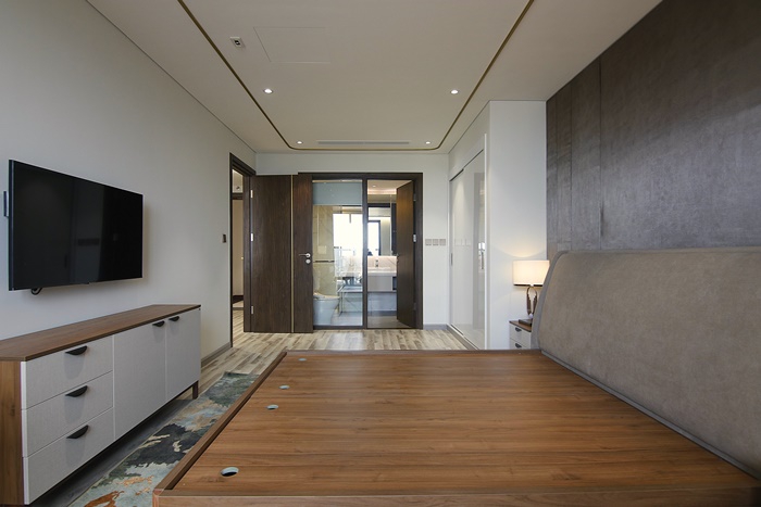 Morden and brand new three bedrooms apartment for rent in Giang Vo, Ba Dinh