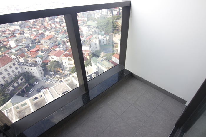 Morden and brand new three bedrooms apartment for rent in Giang Vo, Ba Dinh