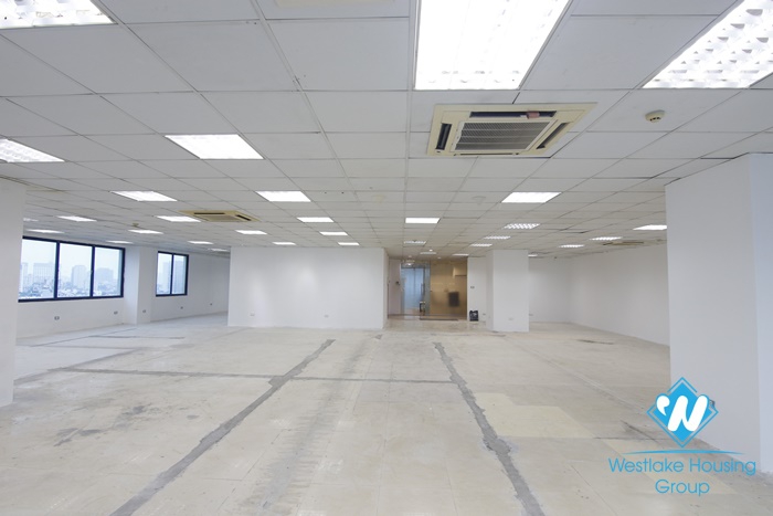 An office for lease in Doi Can street, Ba Dinh, Ha Noi