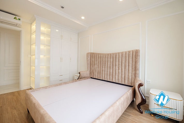A modern, stylish 4 bedroom apartment for rent in Kosmo Tower, Tay Ho