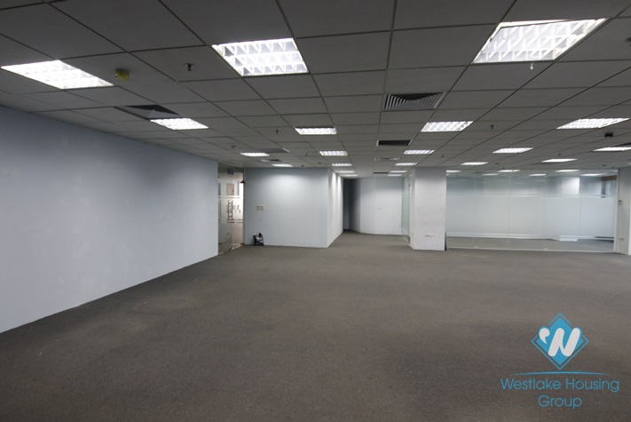 Spacious an office for lease in Doi Can st, Ba Dinh, Ha Noi