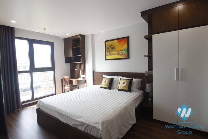 Brand new 2 bedrooms apartment with lovely balcony for rent in Kim Ma Thuong, Ba Dinh