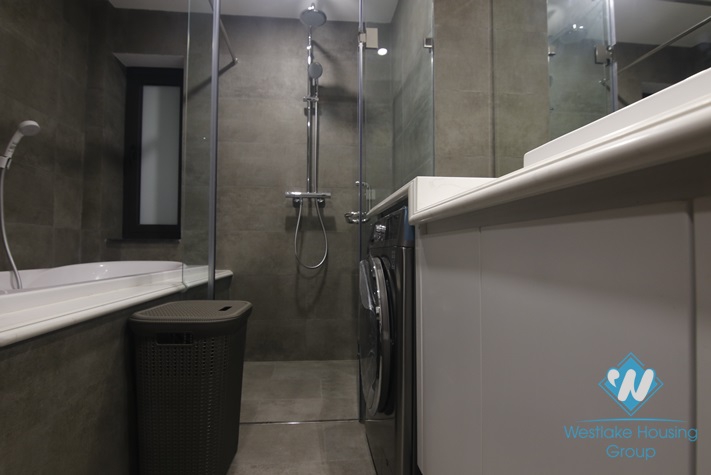 Morden 1+ bedroom apartment for lease in Kim Ma Thuong, Ba Dinh, Ha Noi