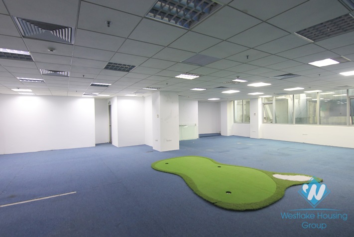 Spacious an office for lease in Doi Can st, Ba Dinh, Ha Noi