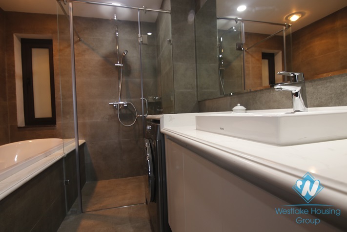 A newly two bedrooms apartment for rent in Kim Ma Thuong, Ba Dinh