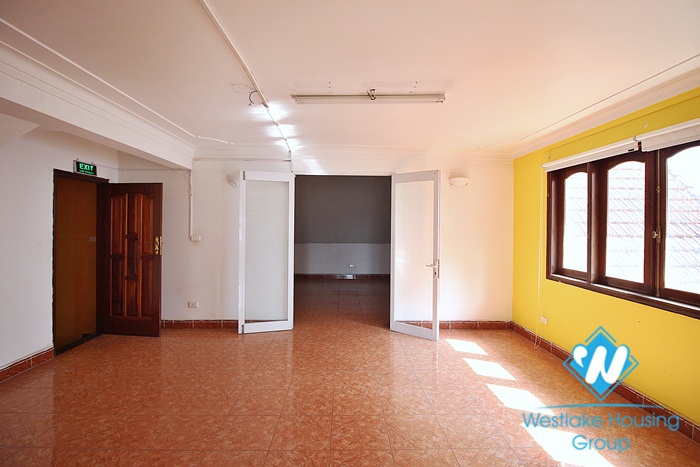 Enormous 5 bedroom villa for rent on the main street To Ngoc Van