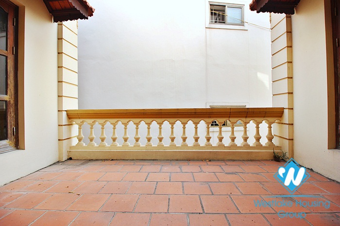 Enormous 5 bedroom villa for rent on the main street To Ngoc Van