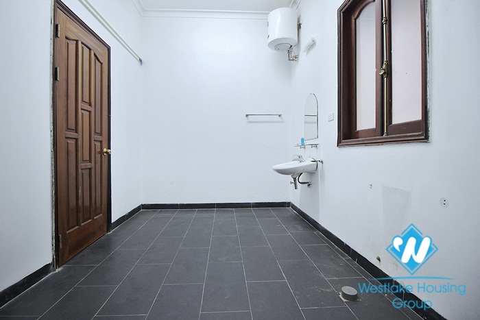 Enormous 5 bedroom villa for rent on the main street To Ngoc Van