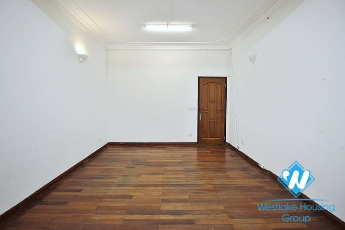 Enormous 5 bedroom villa for rent on the main street To Ngoc Van