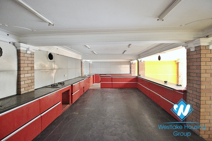 Enormous 5 bedroom villa for rent on the main street To Ngoc Van