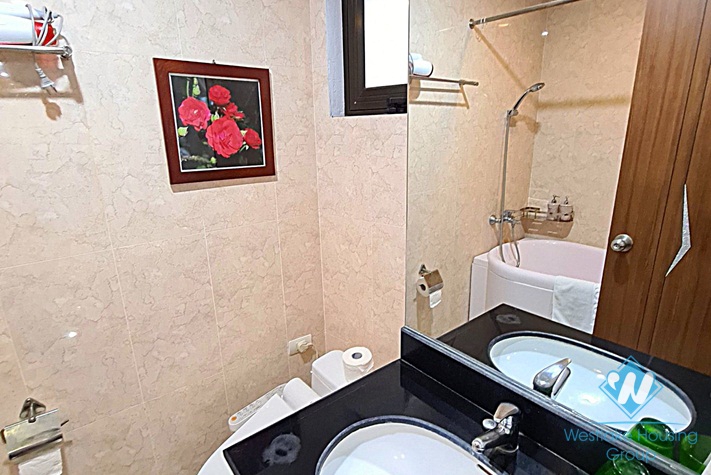 Nice and bright 1 bedroom apartment for rent in Ba dinh, Ha noi