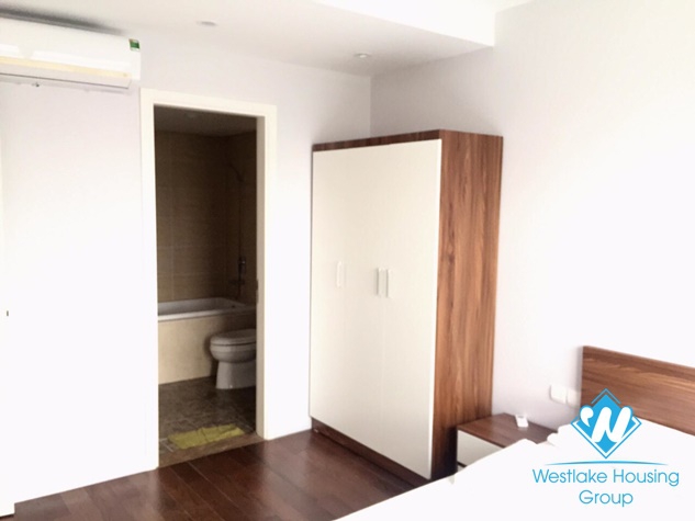 A good price 3 bedroom apartment for rent in Cau giay, Ha noi