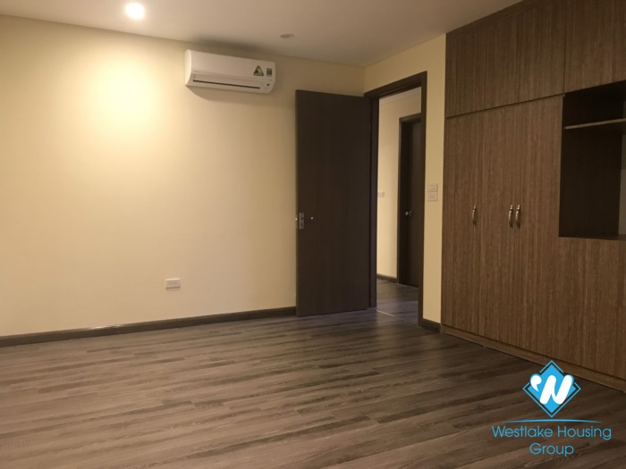 A furnished and cozy 3 bedroom apartment for rent in Hong Kong Tower, Dong Da district