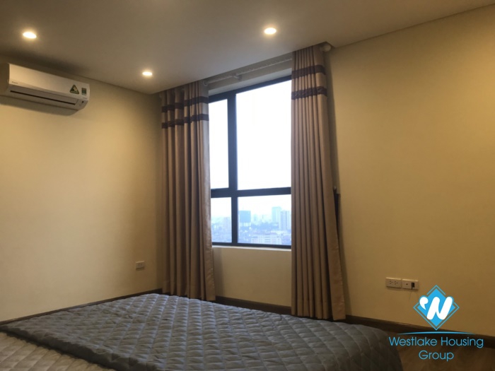 A furnished and cozy 3 bedroom apartment for rent in Hong Kong Tower, Dong Da district