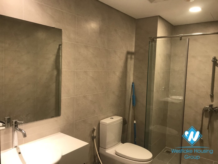 A furnished and cozy 3 bedroom apartment for rent in Hong Kong Tower, Dong Da district