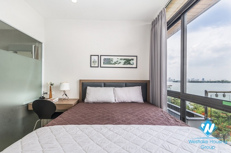 Cozy lakeview studio for rent in Tay Ho