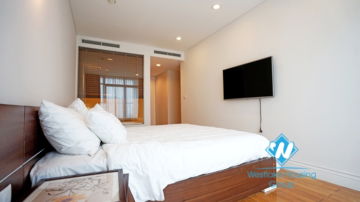 2 bedroom apartment for rent in Hoang Thanh Tower, Hai Ba Trung, Hanoi.